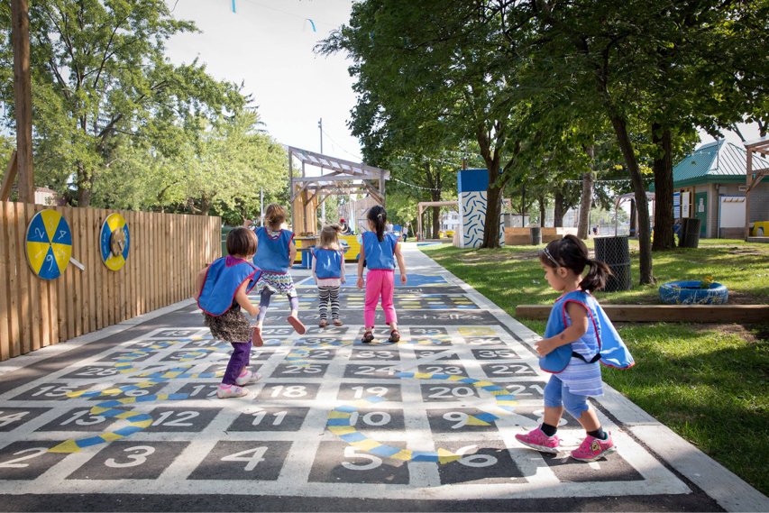 Rue de dijon2017 - Mélanie Dusseault pour ville de montréal2.jpg